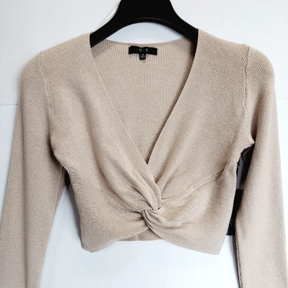 Women's Crop Sweater Taupe Knot Front Cropped V Neck Long Sleeve New - Picture 4 of 13